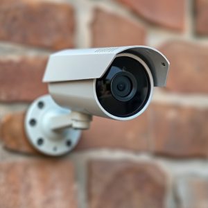 fake-security-camera-640x480-94815276.jpeg