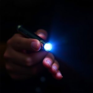 pen-stun-gun-640x480-92152922.jpeg